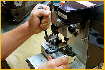 Arlington Mobile Locksmith Arlington, TX 972-810-6759 - automotive-keys-cut