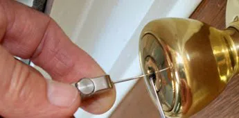 Arlington Mobile Locksmith Arlington, TX 972-810-6759 - rekeying-locks